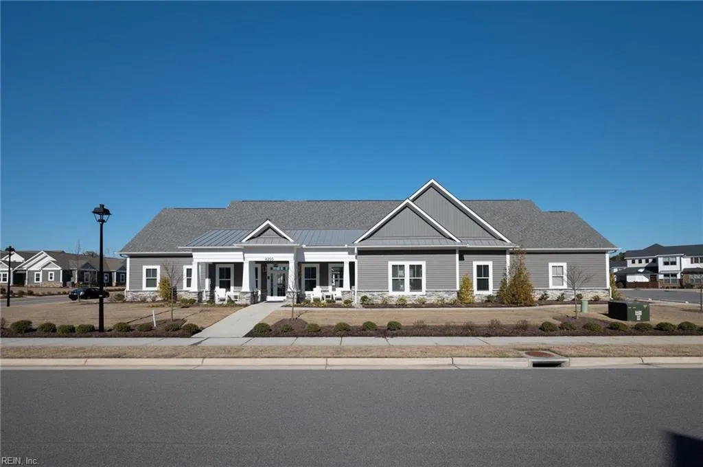 Suffolk, Virginia 23435, United States, 4 Bedrooms Bedrooms, ,4 BathroomsBathrooms,Residential,Pending,2502