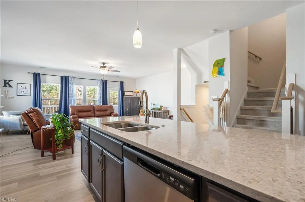 Suffolk, Virginia 23435, United States, 4 Bedrooms Bedrooms, ,4 BathroomsBathrooms,Residential,Pending,2502