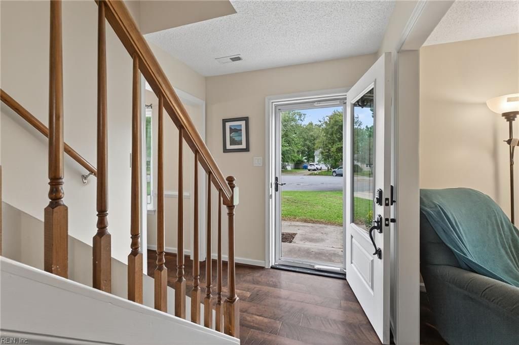 Photo of 2304 Apple Tree Crescent, Virginia Beach, VA 23456 (MLS # 10610376)