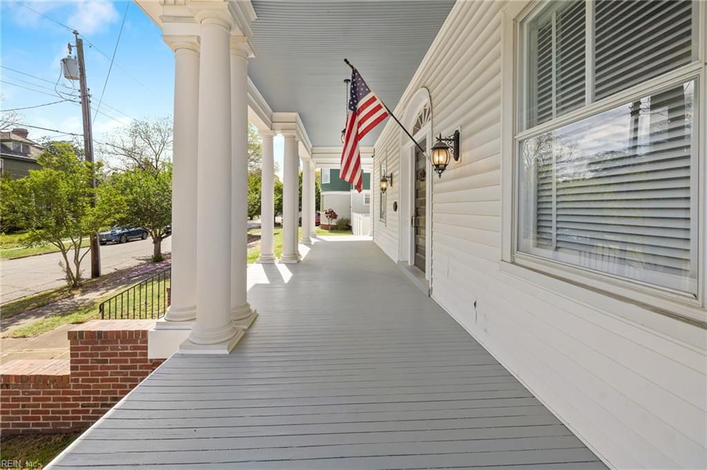 Photo of 317 55th Street, Newport News, VA 23607 (MLS # 10629184)