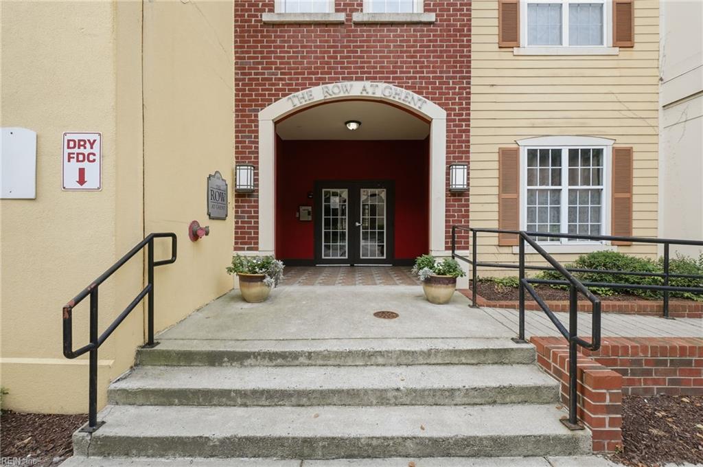 Photo of 1400 Granby Street #204, Norfolk, VA 23510 (MLS # 10643602)