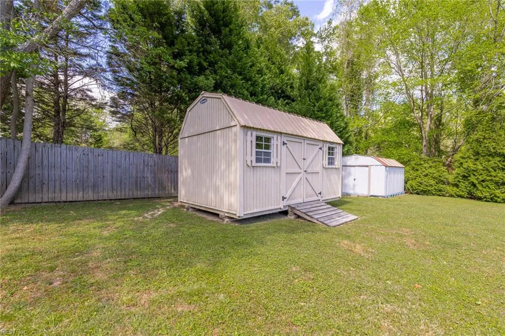 Chesapeake, Virginia 23320, United States, 3 Bedrooms Bedrooms, ,2 BathroomsBathrooms,Residential,Pending,111190