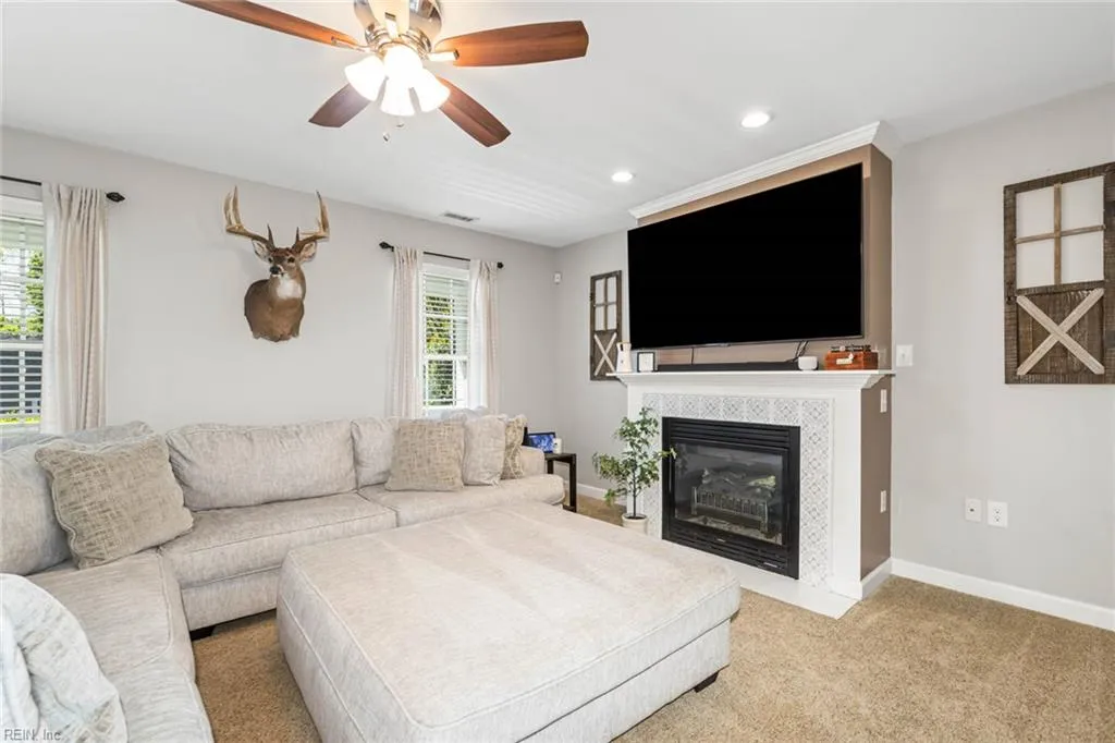 Chesapeake, Virginia 23320, United States, 3 Bedrooms Bedrooms, ,2 BathroomsBathrooms,Residential,Pending,111190