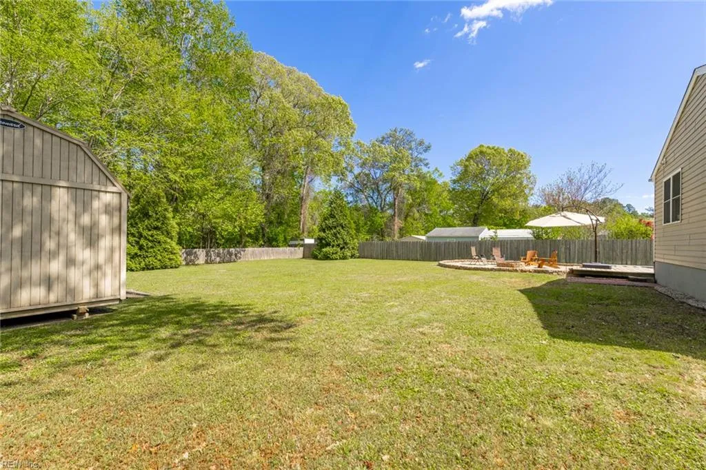 Chesapeake, Virginia 23320, United States, 3 Bedrooms Bedrooms, ,2 BathroomsBathrooms,Residential,Pending,111190