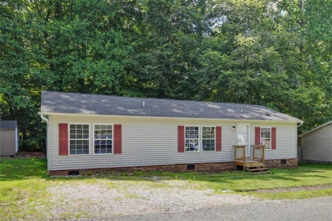 Photo of 117 Briar Lane, Williamsburg, VA 23188 (MLS # 10641768)