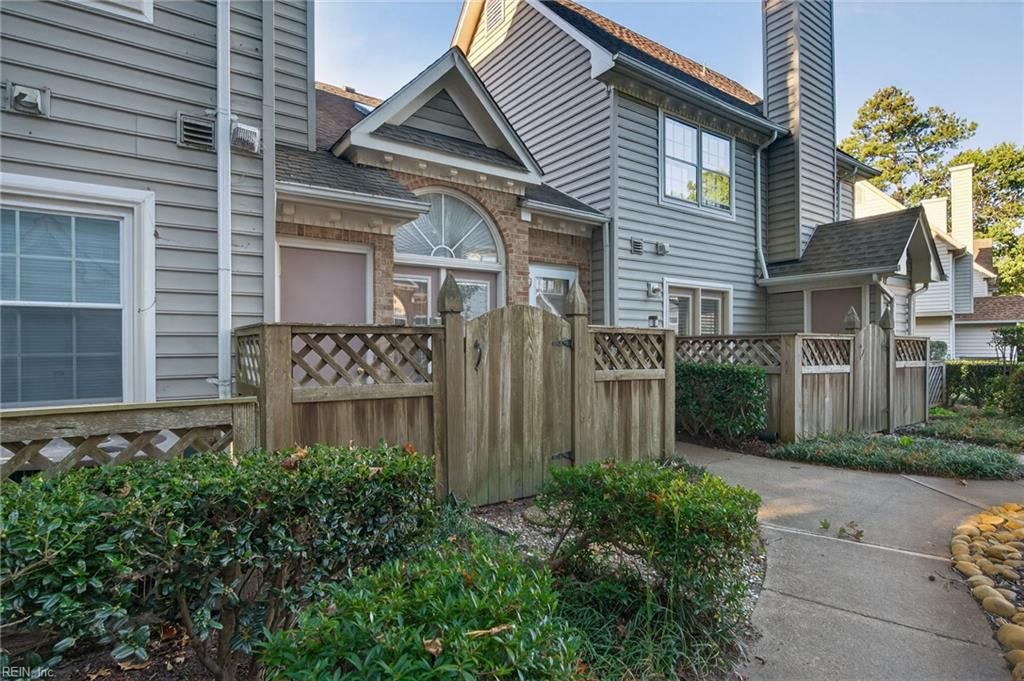 Photo of 700 Rapidan River Court #E, Chesapeake, VA 23320 (MLS # 10606710)