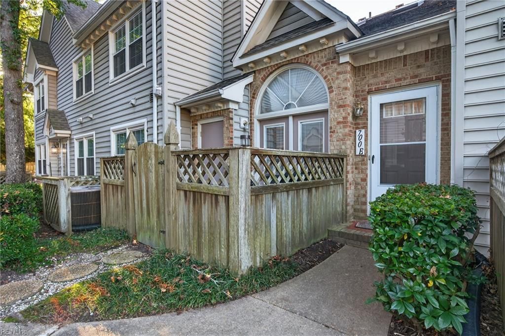 Photo of 700 Rapidan River Court #E, Chesapeake, VA 23320 (MLS # 10606710)