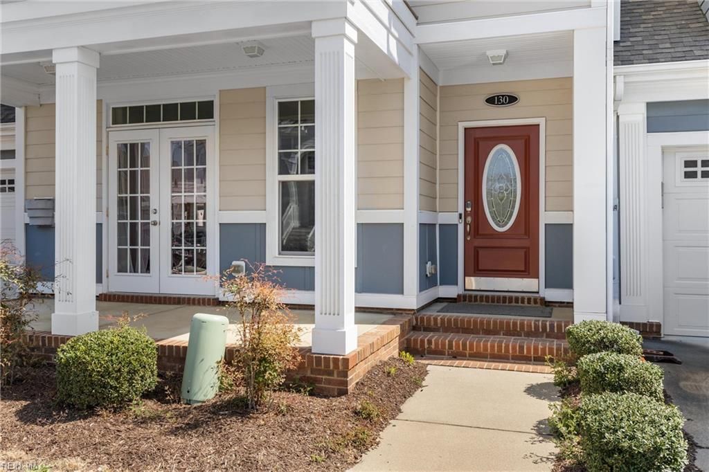 Photo of 130 Beacon Run, Suffolk, VA 23435 (MLS # 10628032)