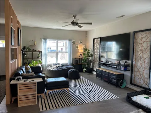 MLS: 10571346