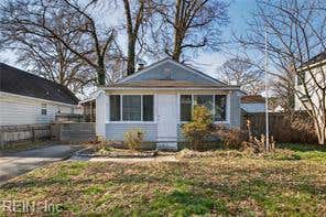 Photo of 2041 Lockard Avenue, Chesapeake, VA 23320 (MLS # 10641568)
