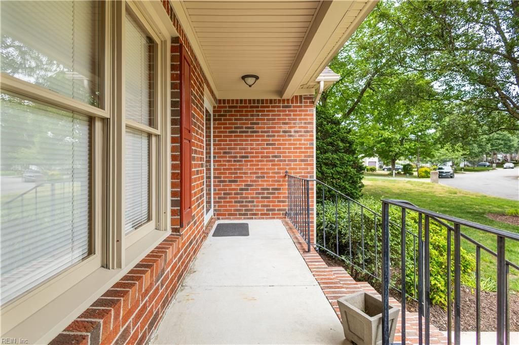Photo of 511 Ashforth Way, Chesapeake, VA 23322 (MLS # 10633820)