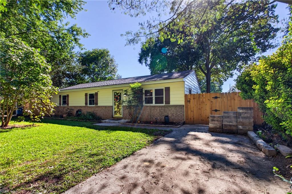 Photo of 2121 Speedy Avenue, Chesapeake, VA 23320 (MLS # 10656783)