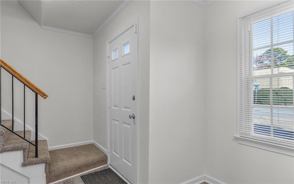 Photo of 1031 Commonwealth Place, Virginia Beach, VA 23464 (MLS # 10612258)