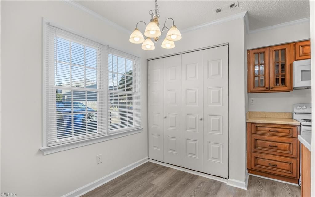 Photo of 1031 Commonwealth Place, Virginia Beach, VA 23464 (MLS # 10612258)