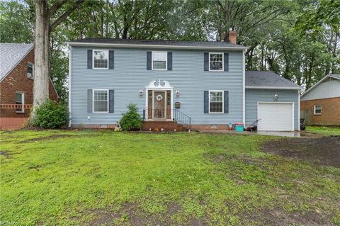 744 Village Green PW Newport News VA 23602