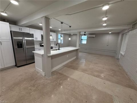 Photo of 332 34th Street #B2, Newport News, VA 23607 (MLS # 10614932)