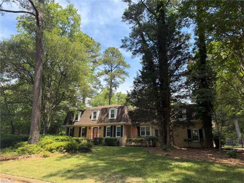 Photo of 3812 Chelwood Lane, Virginia Beach, VA 23452 (MLS # 10638492)