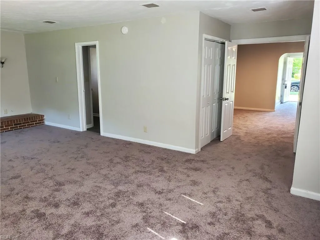 Norfolk, Virginia 23504, United States, 3 Bedrooms Bedrooms, ,2 BathroomsBathrooms,Residential,Active,119691