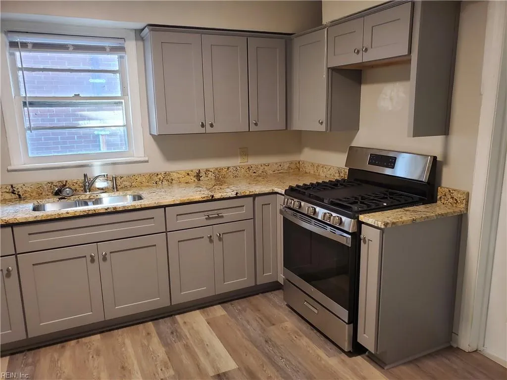 Norfolk, Virginia 23504, United States, 3 Bedrooms Bedrooms, ,2 BathroomsBathrooms,Residential,Active,119691