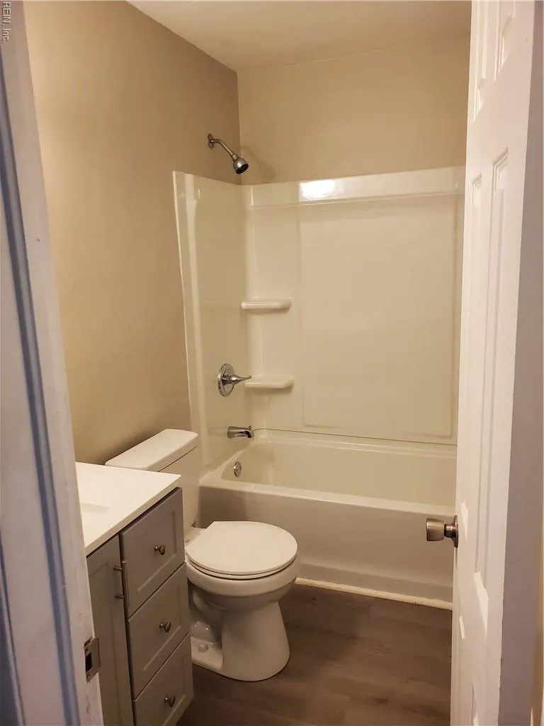 Norfolk, Virginia 23504, United States, 3 Bedrooms Bedrooms, ,2 BathroomsBathrooms,Residential,Active,119691