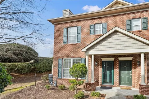 1185 Farrcroft Way, Virginia Beach, VA 23455 - #: 10570860