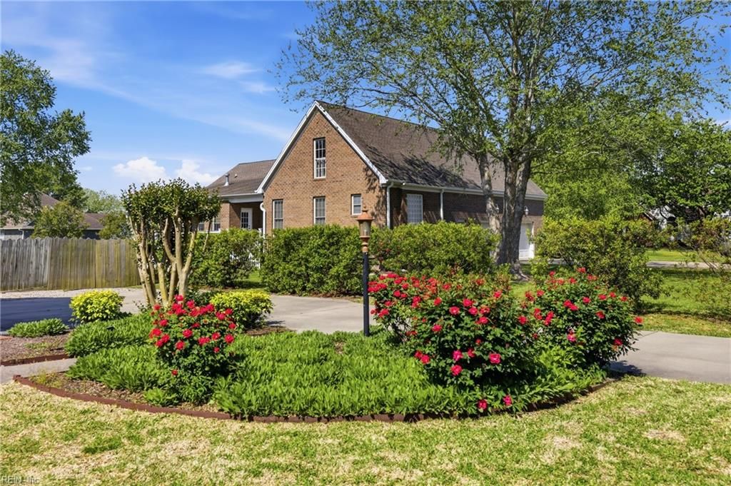 Photo of 203 Starboard Court, Elizabeth City, NC 27909 (MLS # 10631571)