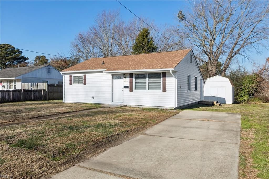 Photo of 2013 Whitman Place, Hampton, VA 23663 (MLS # 10615740)