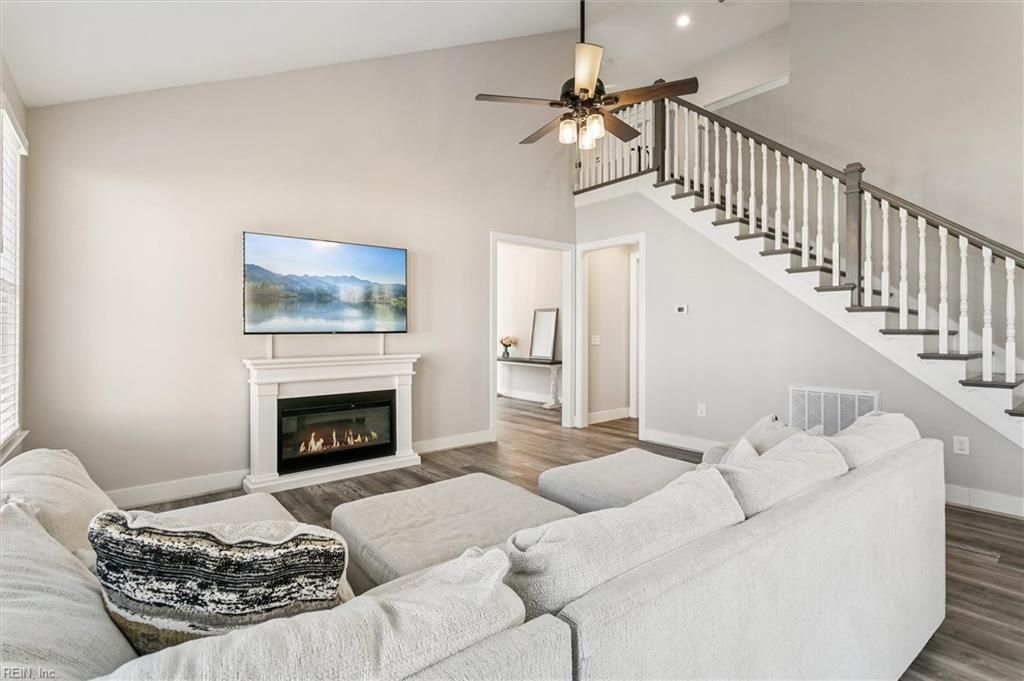 Photo of 103 Calusa Turn, Yorktown, VA 23693 (MLS # 10616504)