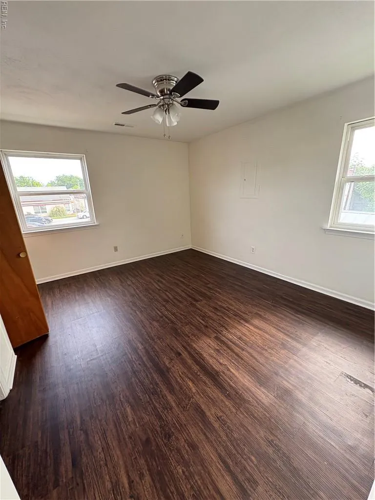 Norfolk, Virginia 23508, United States, 2 Bedrooms Bedrooms, ,1 BathroomBathrooms,Residential,Active,205218