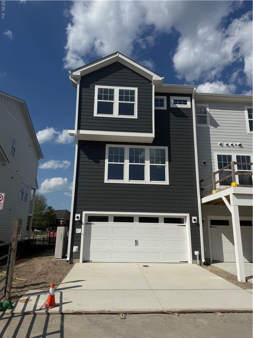 Photo of 1070 Mesa Loop, Chesapeake, VA 23320 (MLS # 10631709)