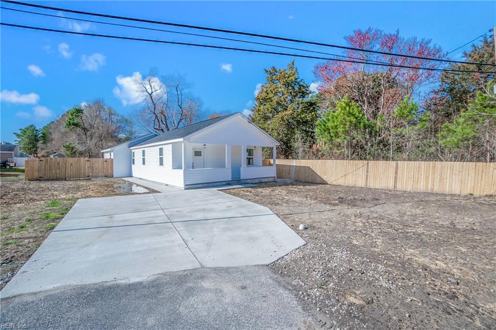 2761 Cedar RD