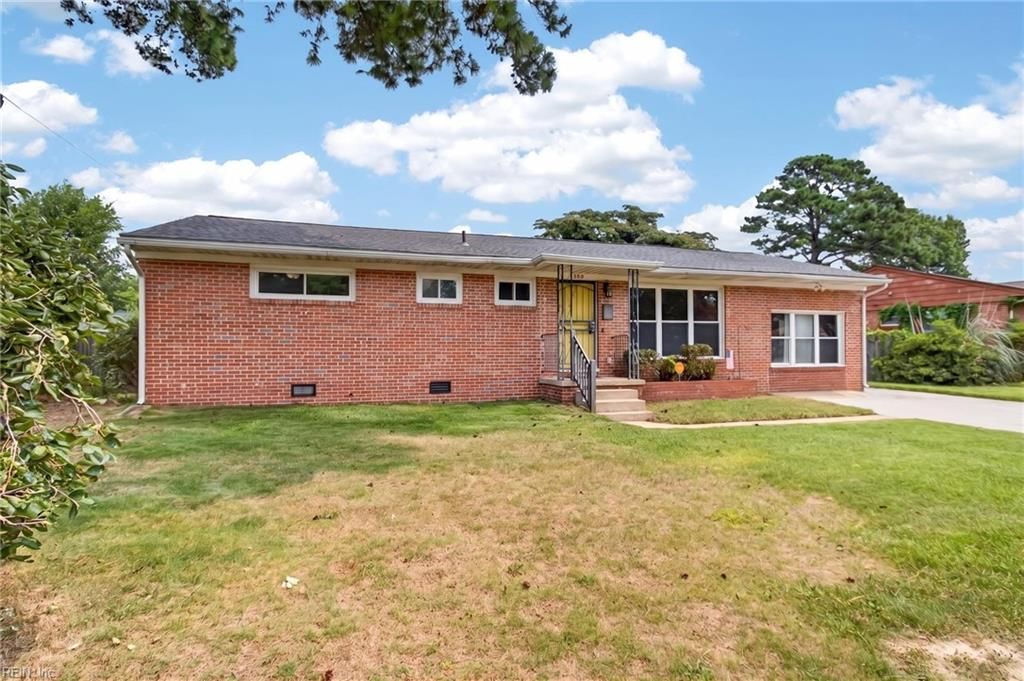 Photo of 2924 Dominion Avenue, Norfolk, VA 23518 (MLS # 10644717)
