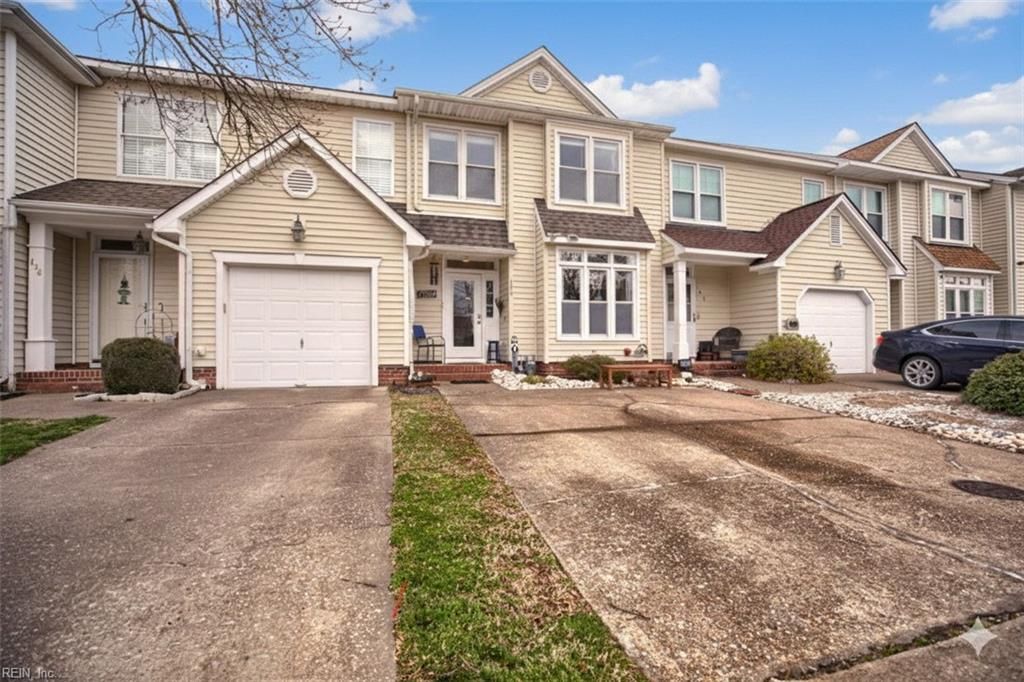 Photo of 156 River Walk Court, Hampton, VA 23669 (MLS # 10621450)