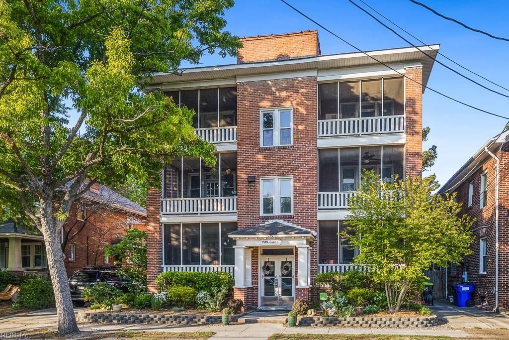 Photo of 1040 Brandon Avenue #5, Norfolk, VA 23507 (MLS # 10629738)