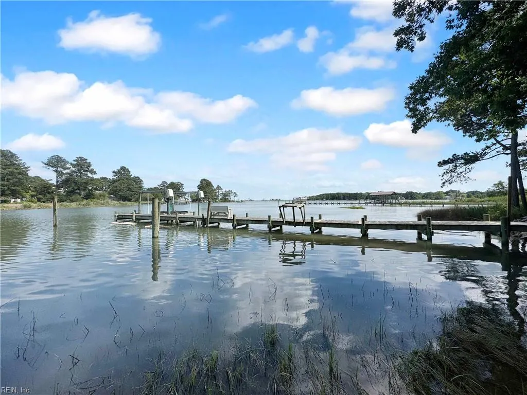 Port Haywood, Virginia 23138, United States, 3 Bedrooms Bedrooms, ,3 BathroomsBathrooms,Residential,Active,136379