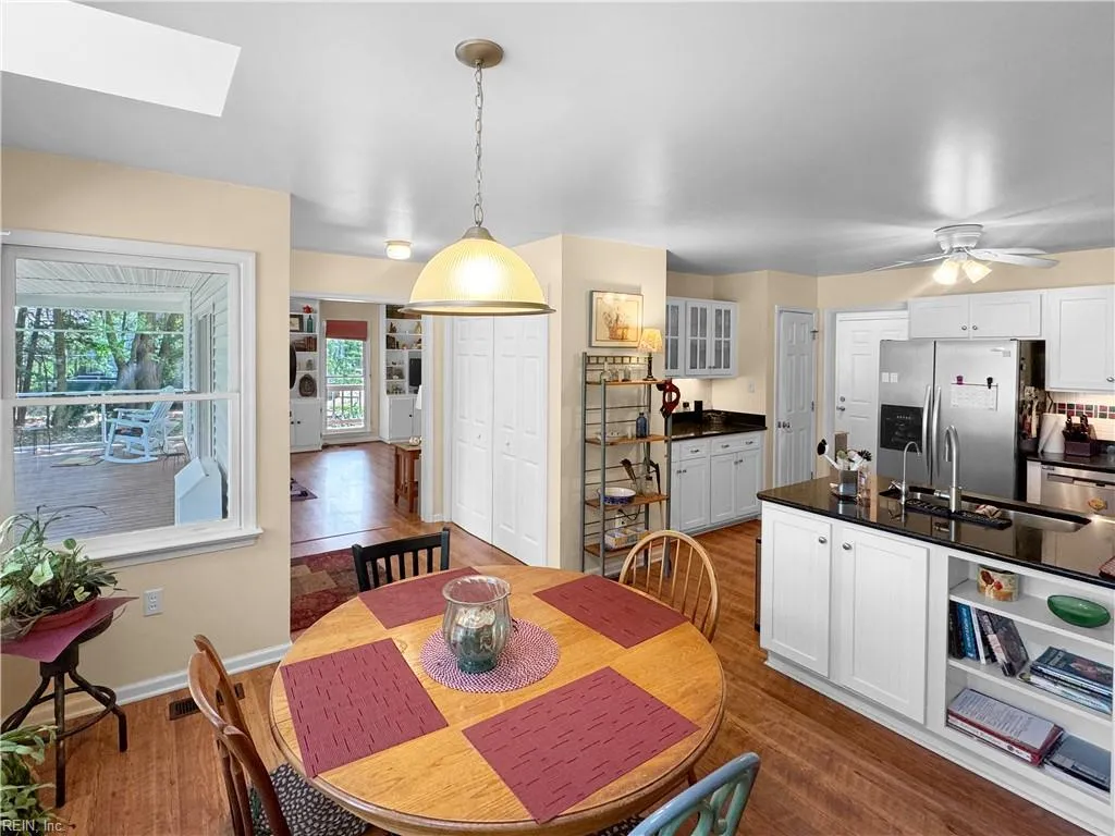 Port Haywood, Virginia 23138, United States, 3 Bedrooms Bedrooms, ,3 BathroomsBathrooms,Residential,Active,136379