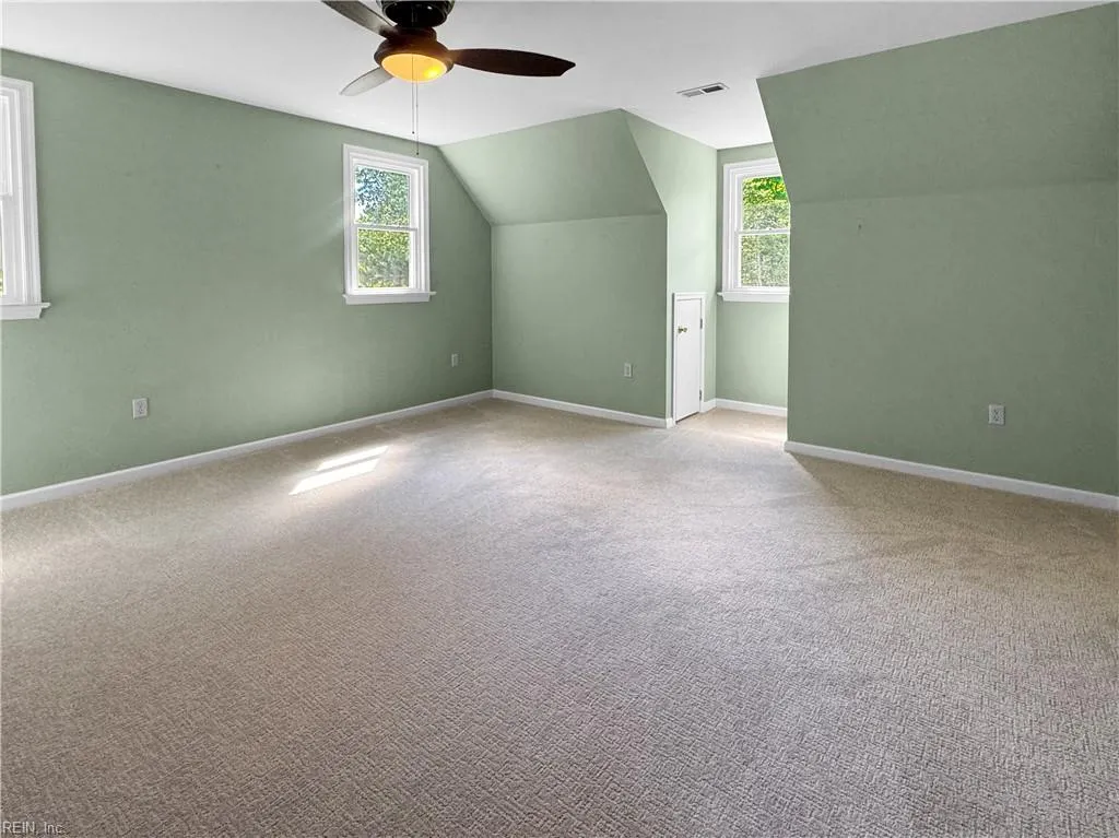 Port Haywood, Virginia 23138, United States, 3 Bedrooms Bedrooms, ,3 BathroomsBathrooms,Residential,Active,136379