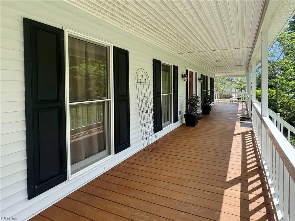 Port Haywood, Virginia 23138, United States, 3 Bedrooms Bedrooms, ,3 BathroomsBathrooms,Residential,Active,136379