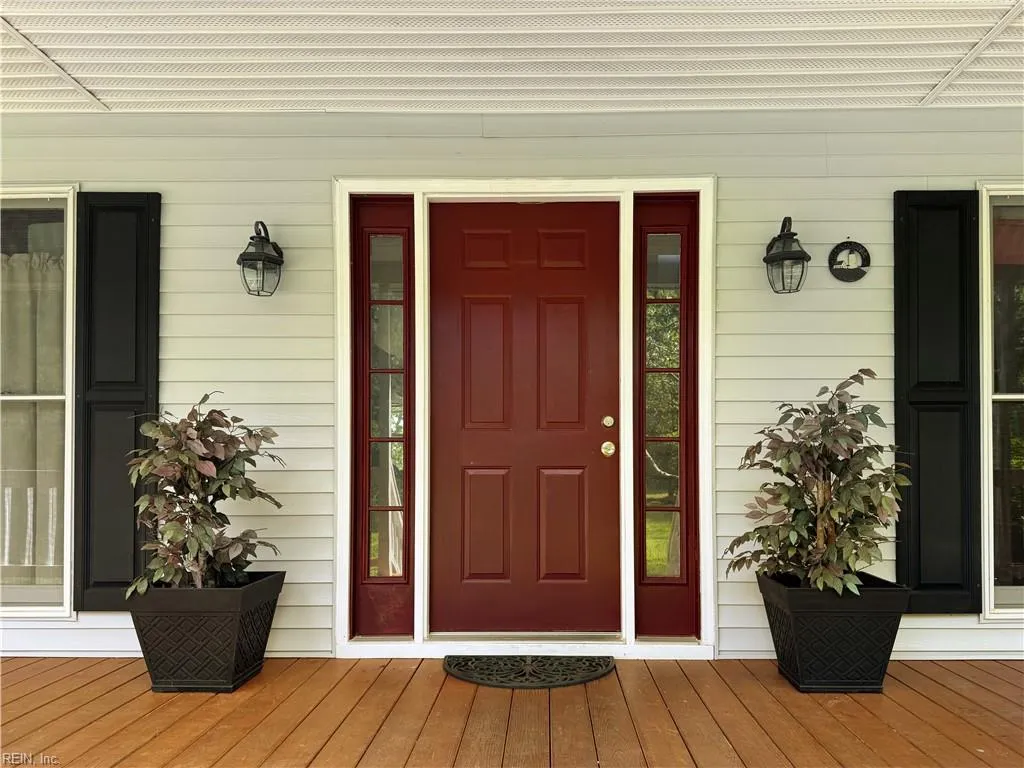 Port Haywood, Virginia 23138, United States, 3 Bedrooms Bedrooms, ,3 BathroomsBathrooms,Residential,Active,136379