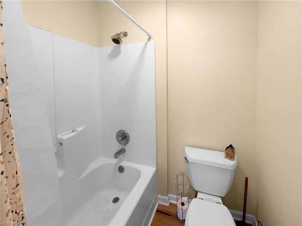 Port Haywood, Virginia 23138, United States, 3 Bedrooms Bedrooms, ,3 BathroomsBathrooms,Residential,Active,136379