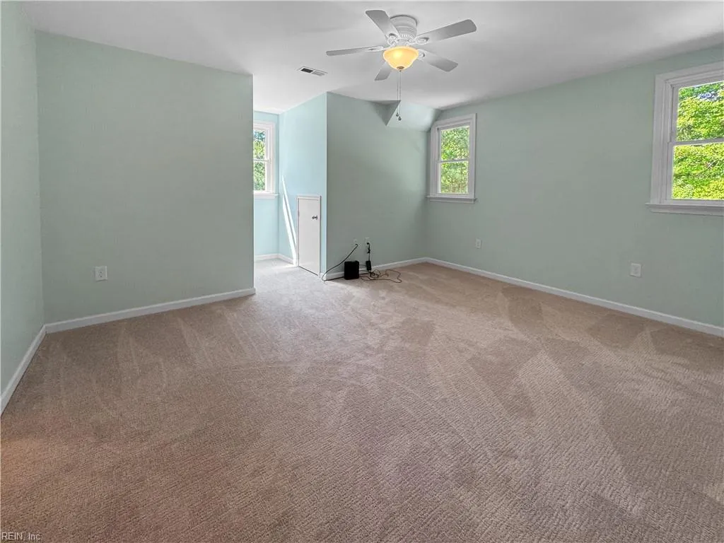 Port Haywood, Virginia 23138, United States, 3 Bedrooms Bedrooms, ,3 BathroomsBathrooms,Residential,Active,136379