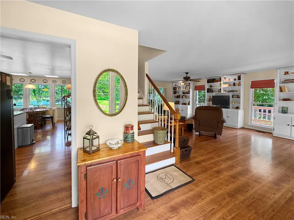 Port Haywood, Virginia 23138, United States, 3 Bedrooms Bedrooms, ,3 BathroomsBathrooms,Residential,Active,136379