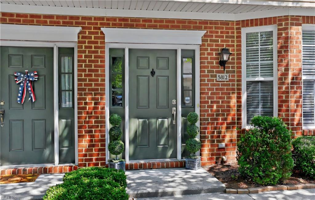 Photo of 5812 Echingham Drive, Virginia Beach, VA 23464 (MLS # 10651957)