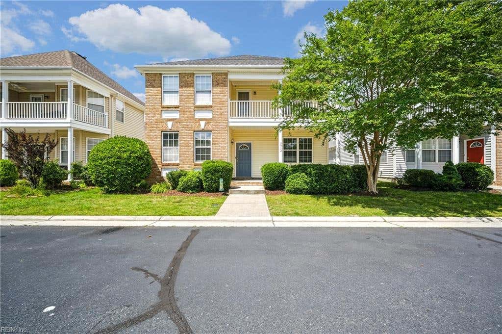 Photo of 3912 Vanderhorst Drive, Virginia Beach, VA 23462 (MLS # 10642283)