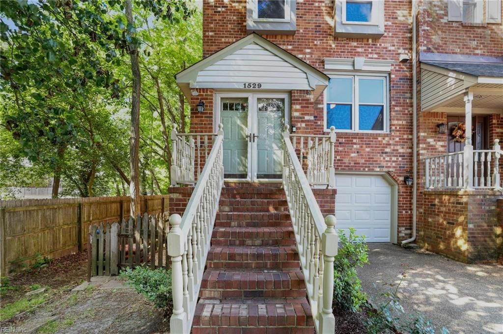 Photo of 1529 Brenland Circle, Virginia Beach, VA 23464 (MLS # 10631868)