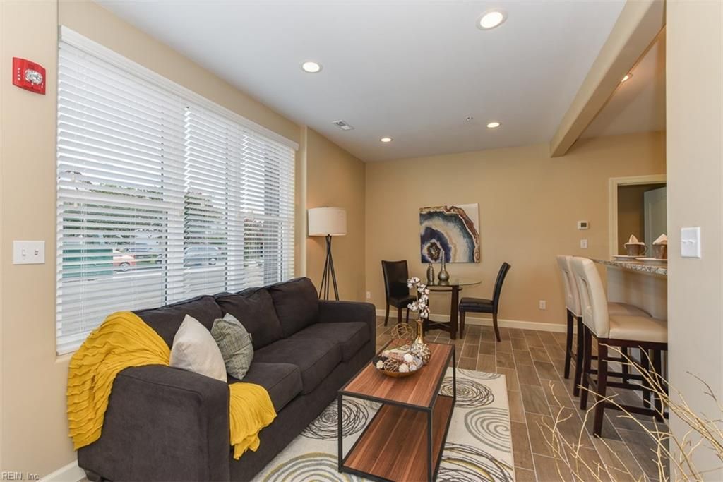 Photo of 834 44th Street #208, Norfolk, VA 23508 (MLS # 10620164)