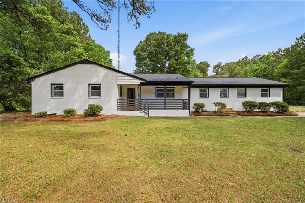Photo of 3702 Nansemond Parkway, Suffolk, VA 23435 (MLS # 10635195)