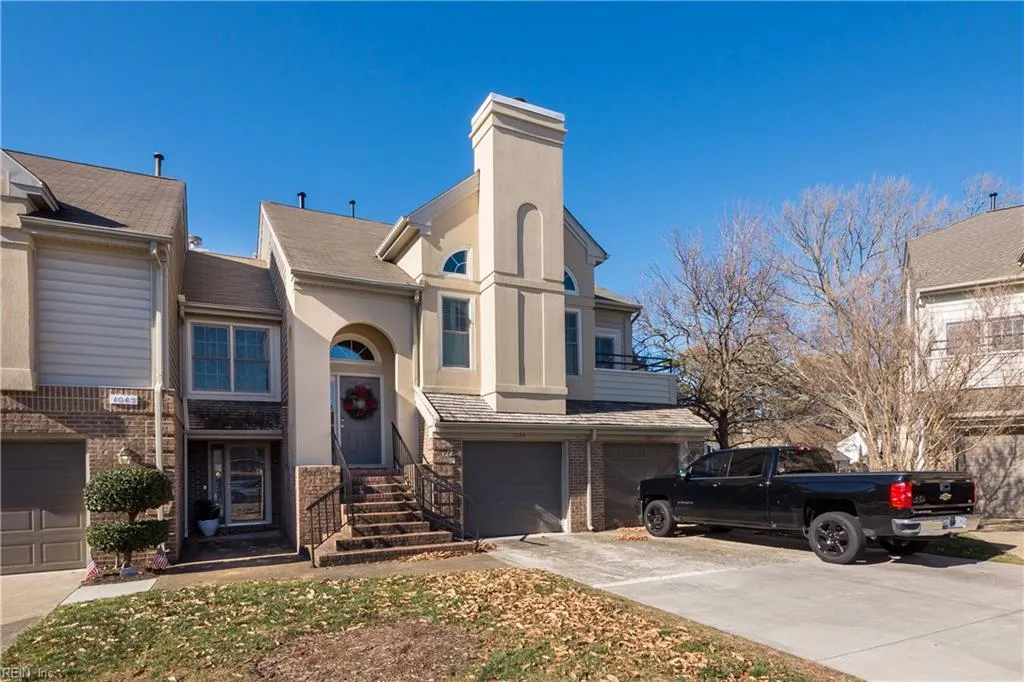 Virginia Beach, Virginia 23454, United States, 2 Bedrooms Bedrooms, ,3 BathroomsBathrooms,Residential,Active,131252