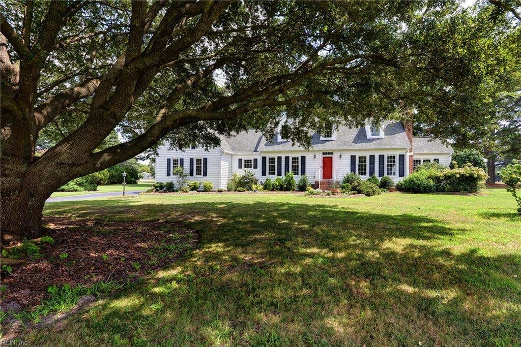 Photo of 9084 River Crescent, Suffolk, VA 23433 (MLS # 10650223)