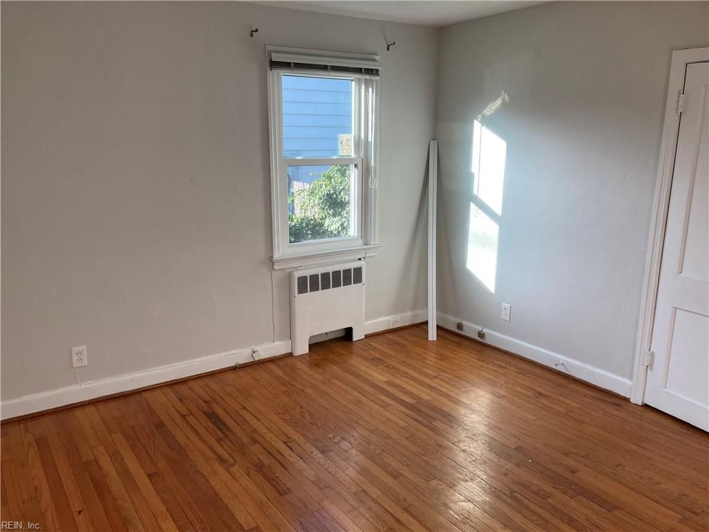 Photo of 7711 Lambert Place #1, Norfolk, VA 23505 (MLS # 10619926)